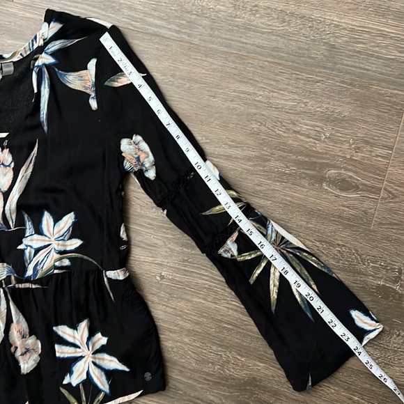 Roxy Floral Long Sleeve Blouse - Size Large - Picture 12 of 12